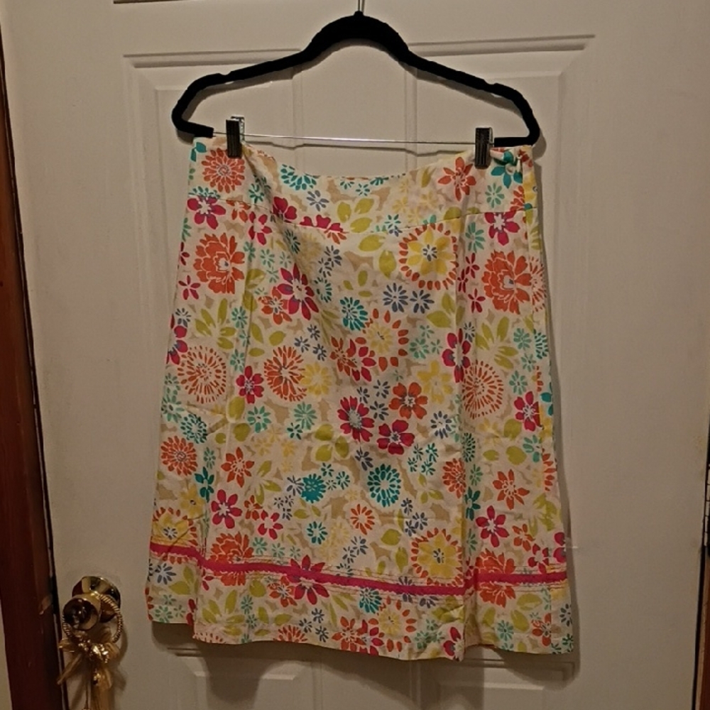Classic Elements Colorful Floral A-Line Skirt